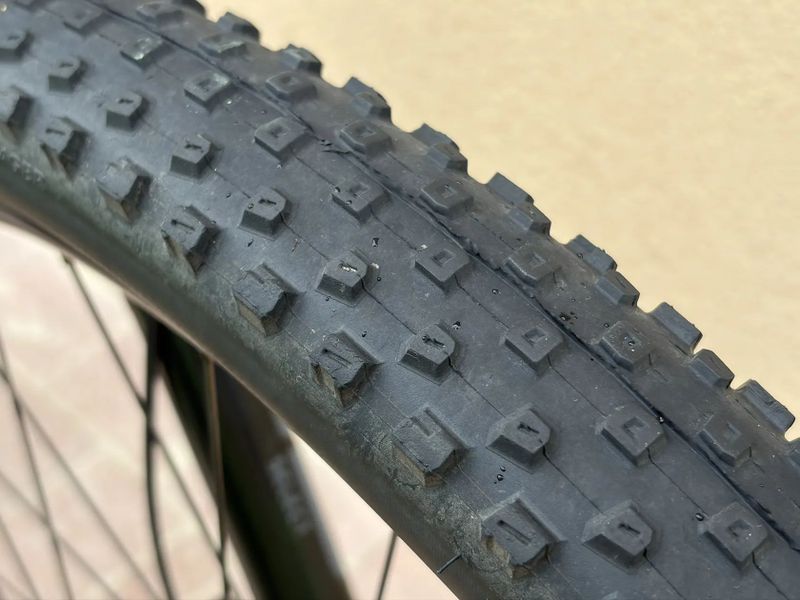 Horské kolo TREK Procaliber 9.6 Blue Carbon Smoke, komponenty SID/XT, vel. ML – ZÁNOVNÍ