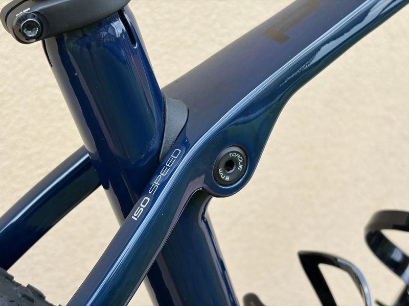 Horské kolo TREK Procaliber 9.6 Blue Carbon Smoke, komponenty SID/XT, vel. ML – ZÁNOVNÍ