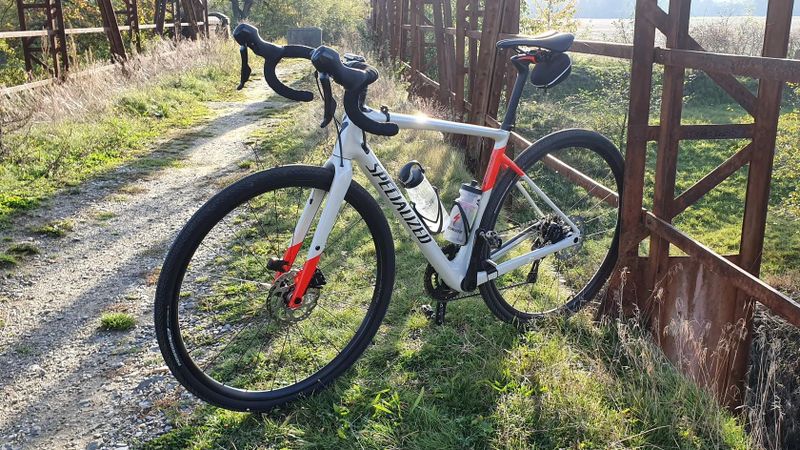 Specialized Specialized Diverge Comp, Karbon, vel. 56, jako nový