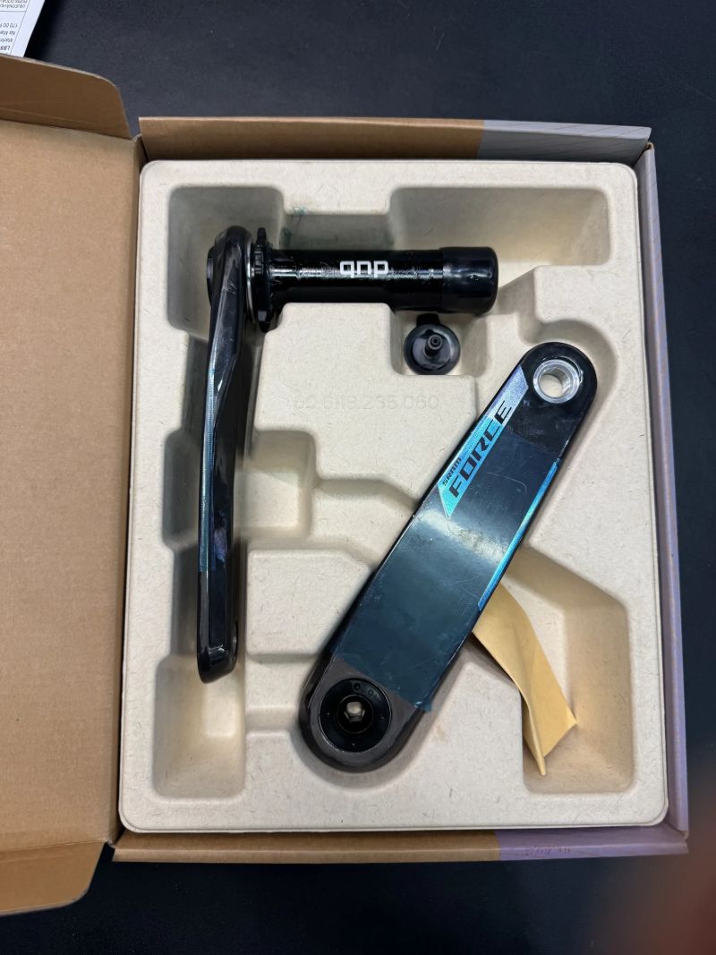 SRAM Force AXS D2 DUB 170 mm kliky + Quarq DUB-PWR wattmetr – nové, nepoužité