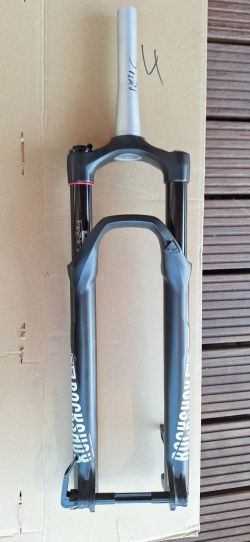 RockShox Reba RL, 110mm zdvih, 15mm x 110mm + ND