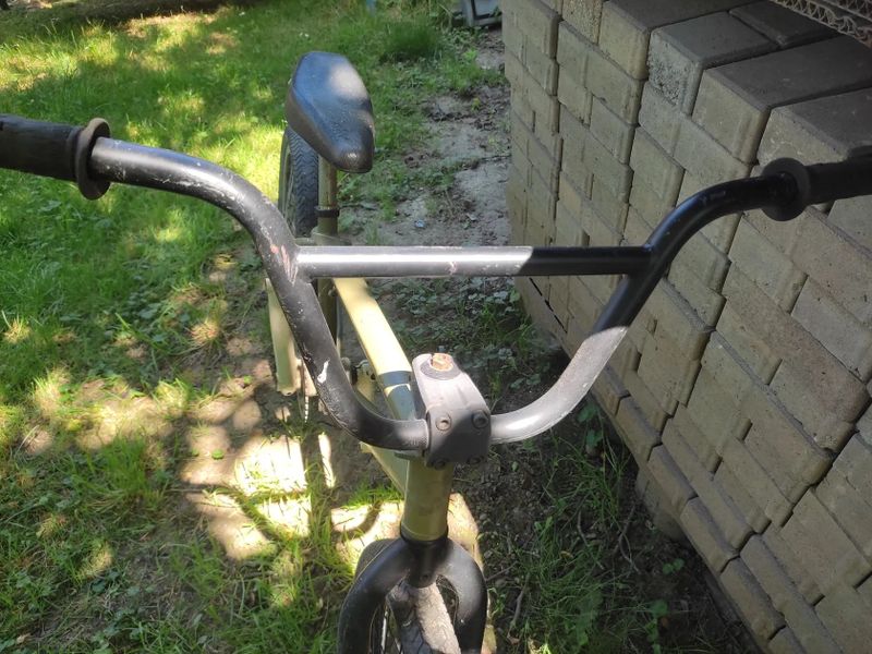 GT BMX kolo GT Performer 20" Black