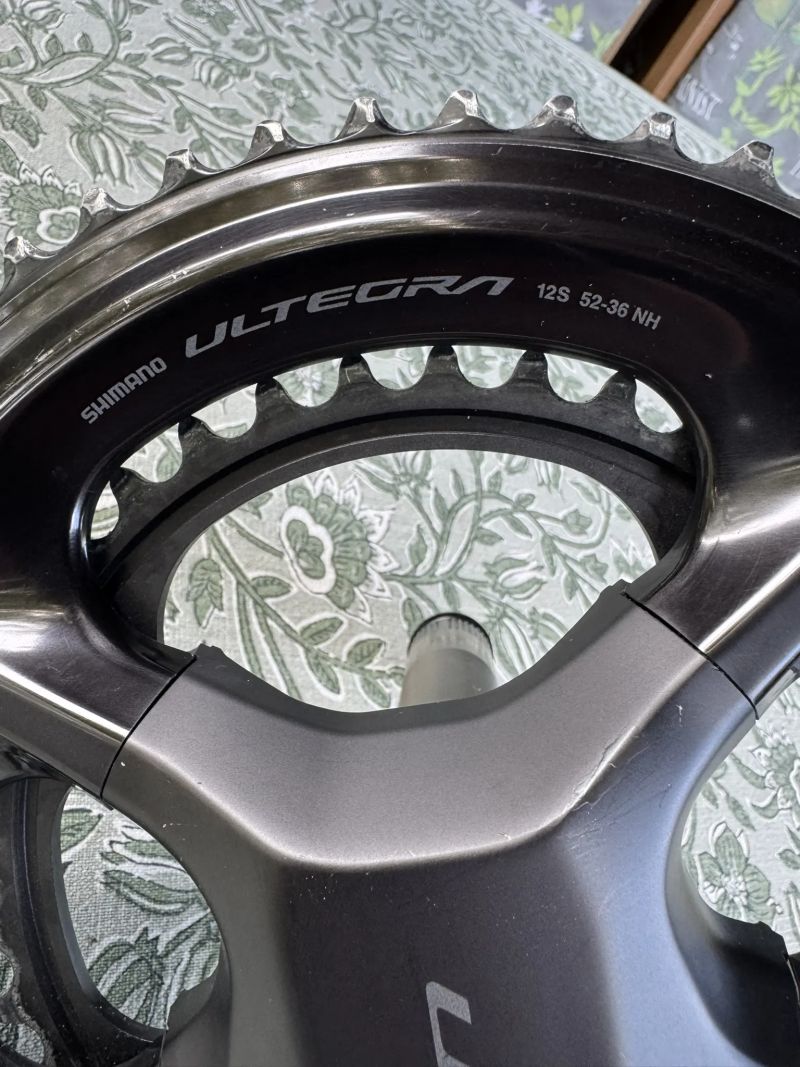 Shimano Ultegra 12s R8100 kliky 170mm s převodníky 52-36