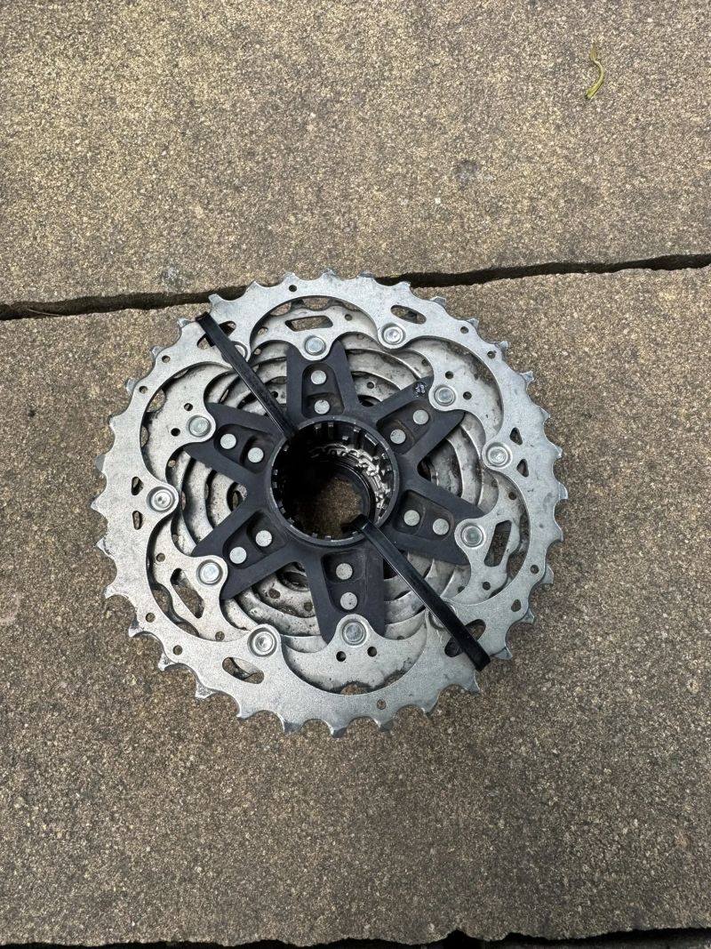 Kazeta Shimano Ultegra 12s CS-R8101 11-34