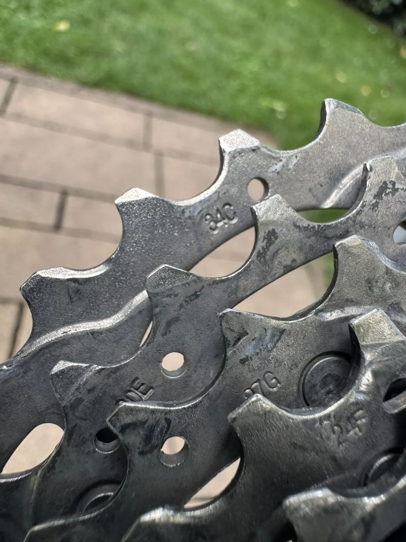 Kazeta Shimano Ultegra 12s CS-R8101 11-34