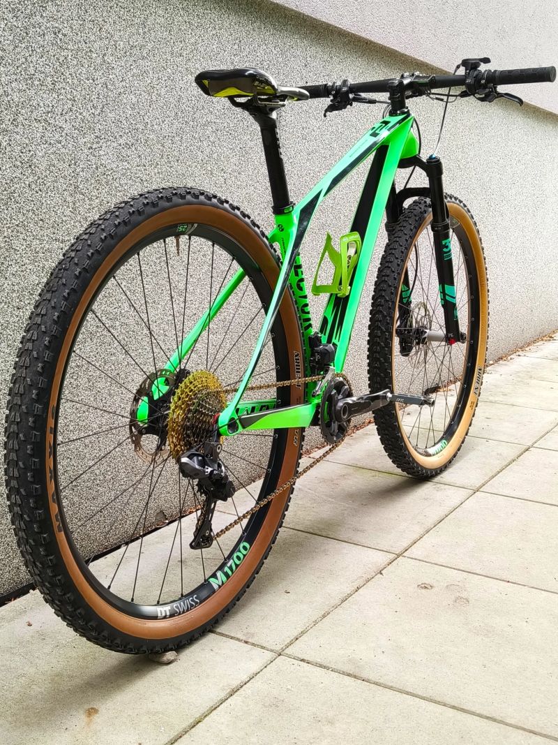 Ghost LECTOR LC 8.9 Di2 vel. S, 29", carbon, elektrické řazení, 10,9 Kg