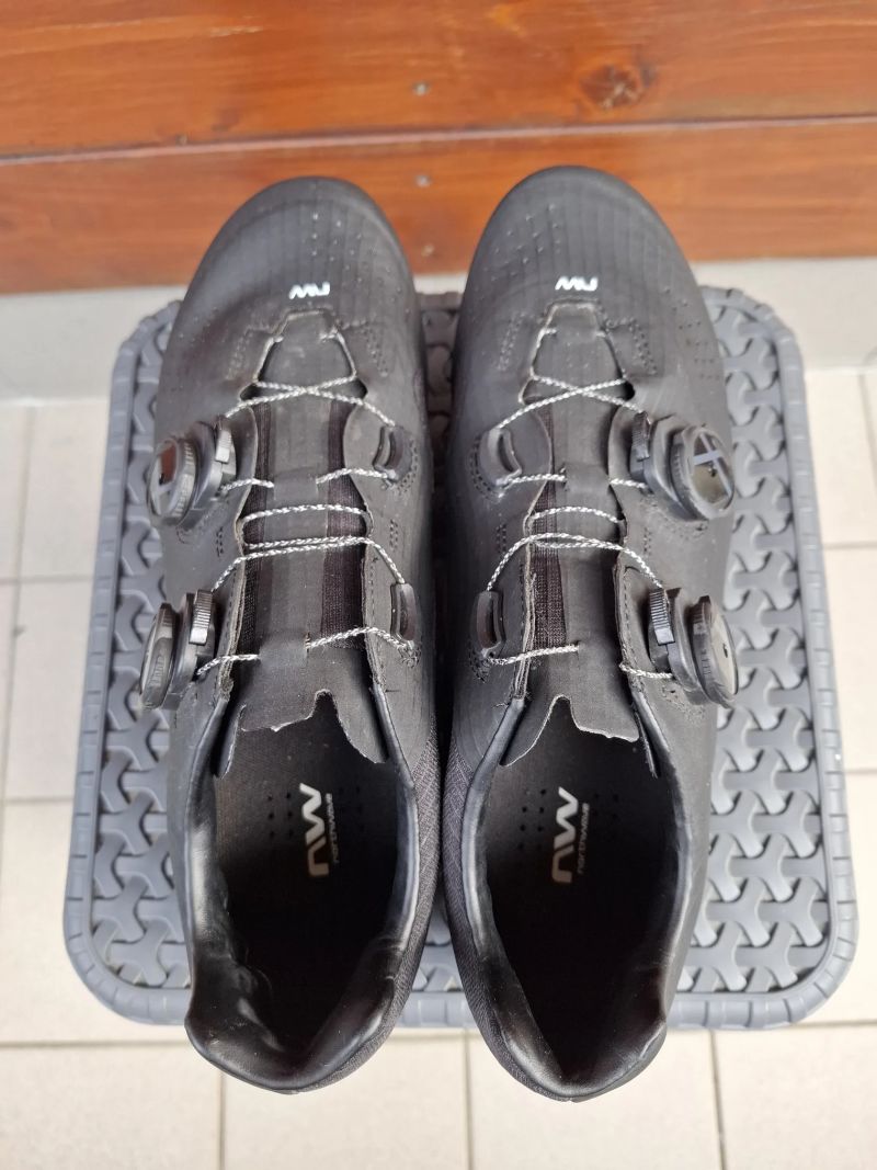 Tretry Northwave extreme gt4