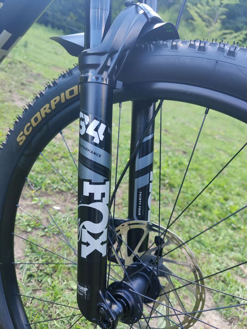 YT Industries Izzo Core 2