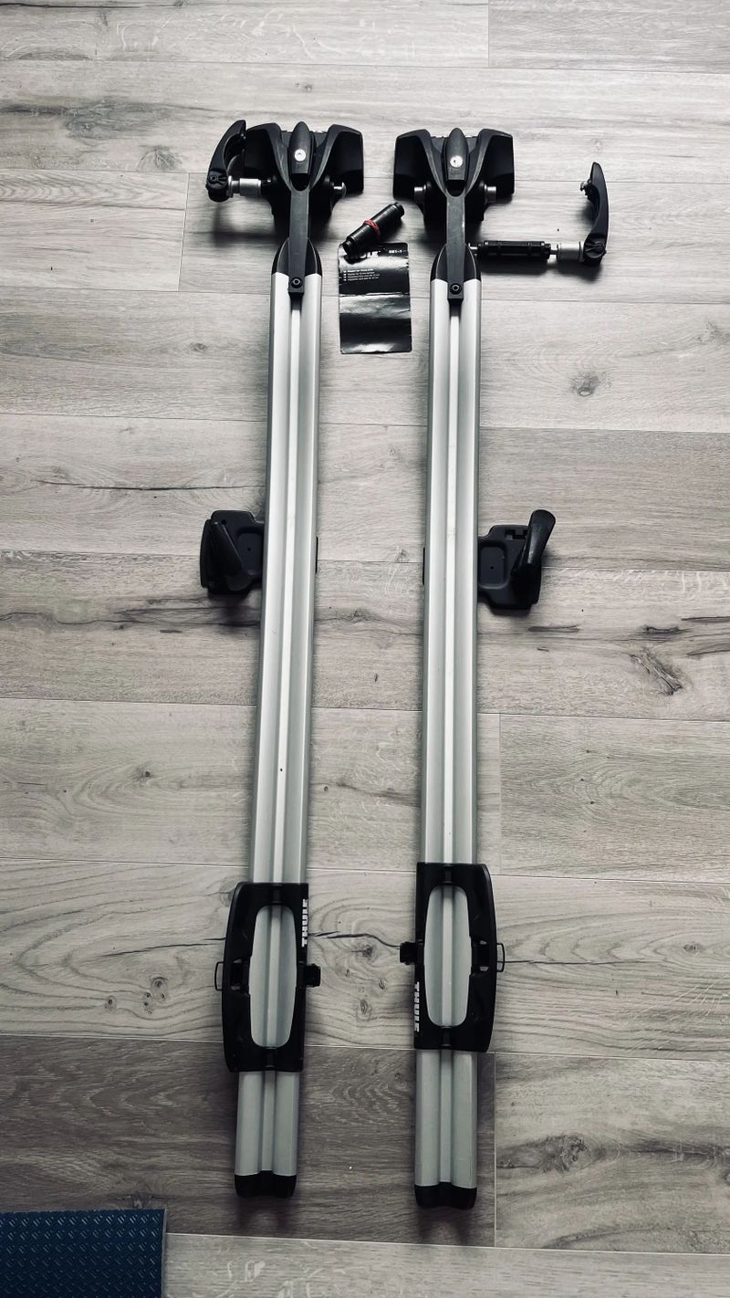 Thule OutRide 561 - 2x adaptér 15x100 a 15x110 + rychloupinak