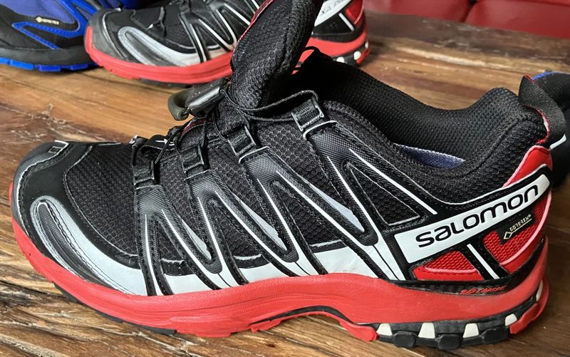 Prodám boty SALOMON XA PRO 3D V9 GTX