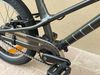 Dětské kolo SPECIALIZED Jett 16 Single Speed 6,75 kg s pedály – TOP STAV, ZÁNOVNÍ