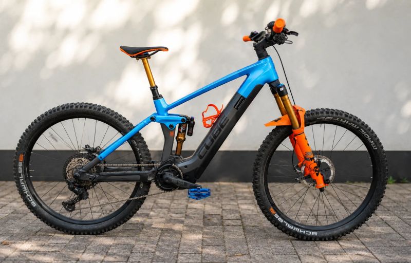 Cube Stereo Hybrid 160 hpc action team 750