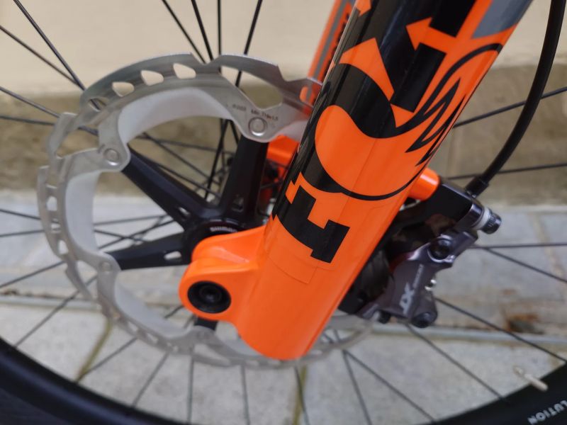 Cube Stereo Hybrid 160 hpc action team 750