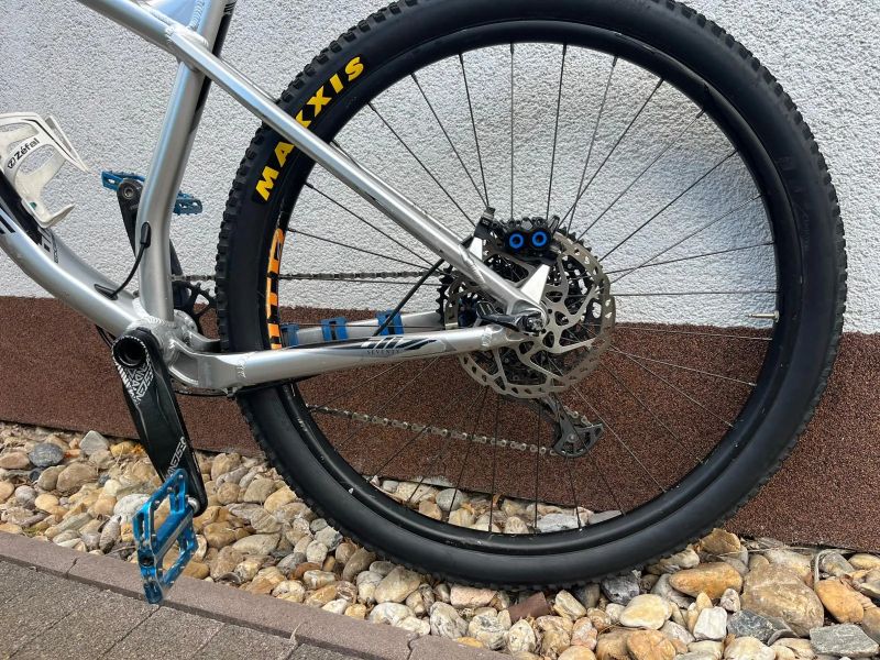 Rock Machine Blizz 70-27 - hardtail trail/enduro