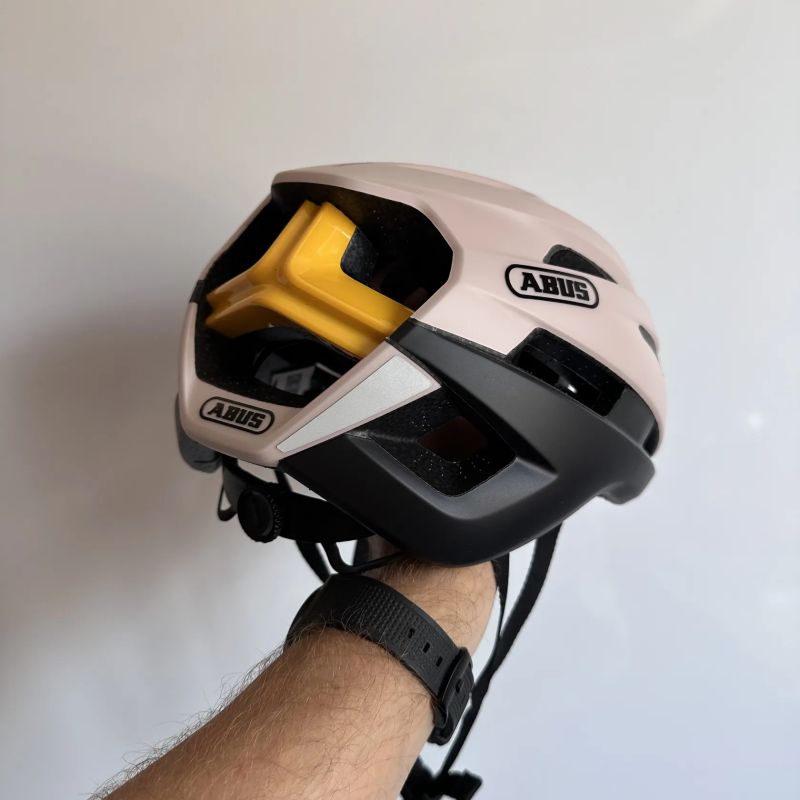 Cyklistická helma ABUS StormChaser beige black vel. S