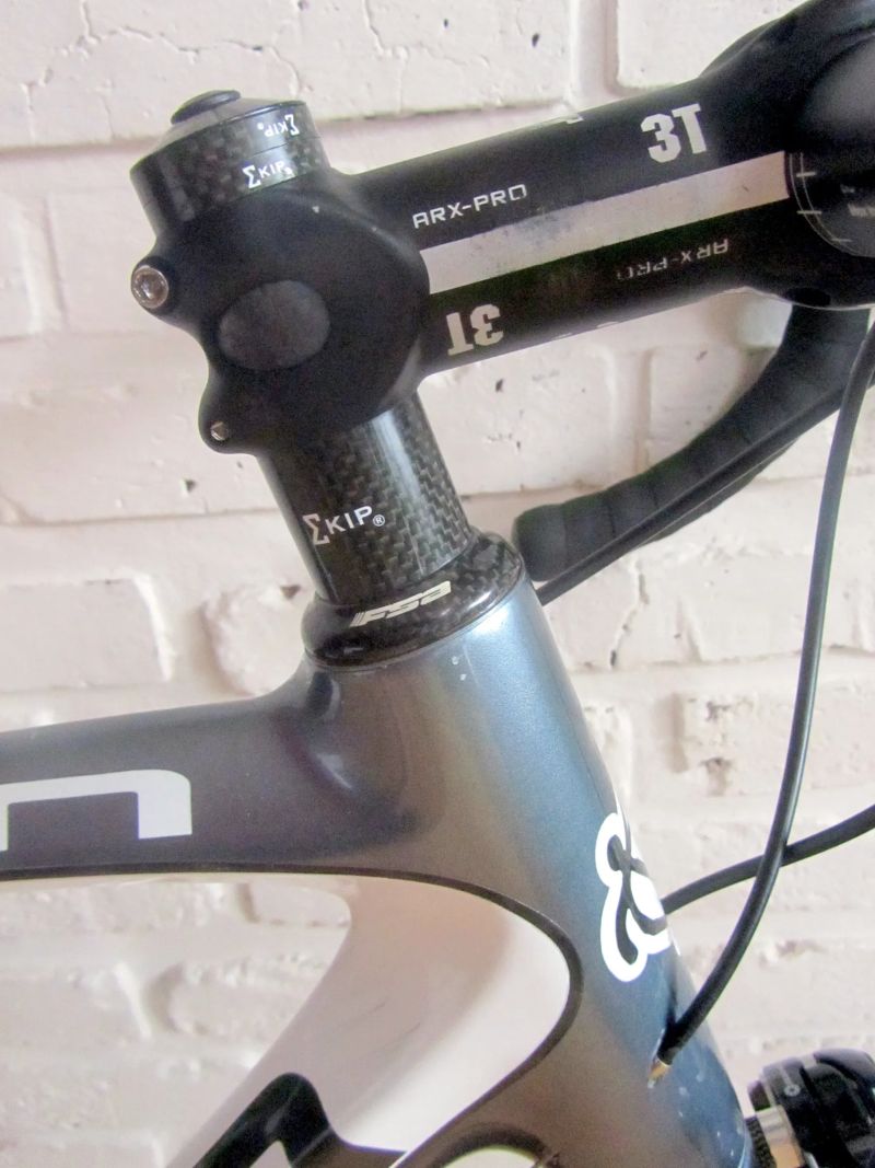 ÁRON na CAMPAGNOLO RECORD, 56 cm. 1ROK ZÁRUKA