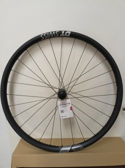 Karbonová kola DT Swiss HXC Carbon Reverse Mullet
