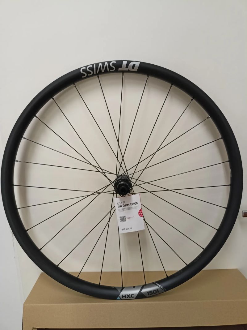 Karbonová kola DT Swiss HXC Carbon Reverse Mullet