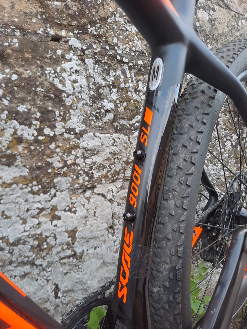 NOVÝ karbonový rám Scott Scalle 900 SL pro pevnou osu 12x142mm nebo rychloupínák / vel. S a M / 29er