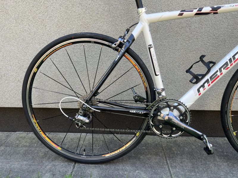 Merida Road flx 906