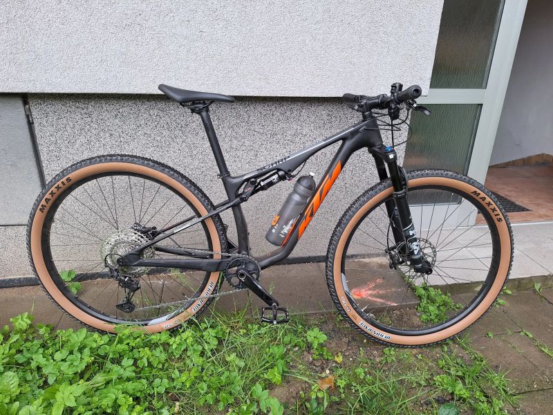 KTM SCARP Elite carbon matt 2025