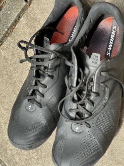 Specialized S-Works Torch Lace, vel. 43, barva černá