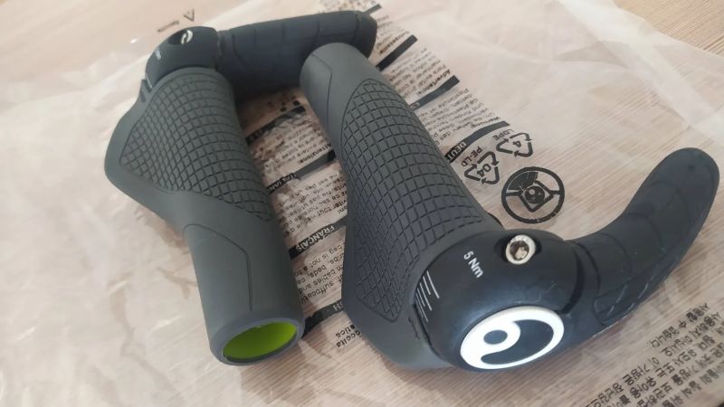 Ergon GS3 gripy 