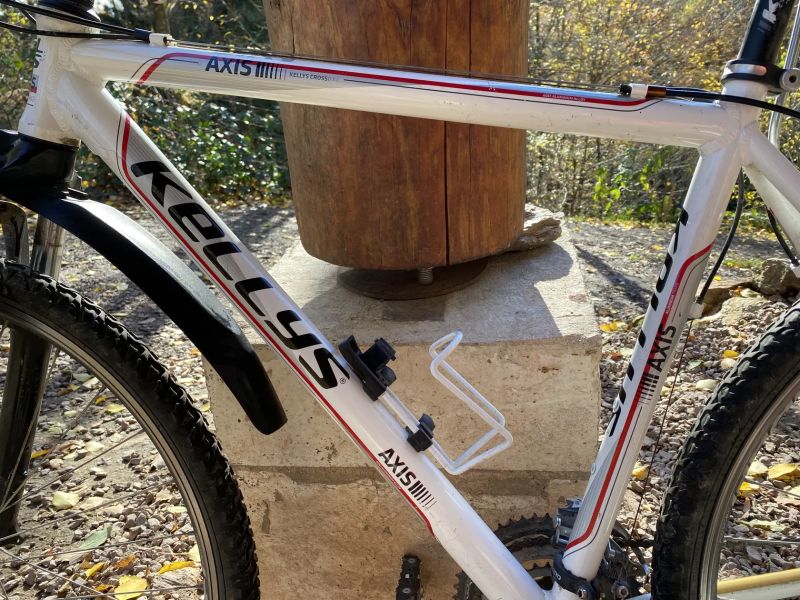 Zachovalé krosové kolo Kellys Axis – skvělý stav