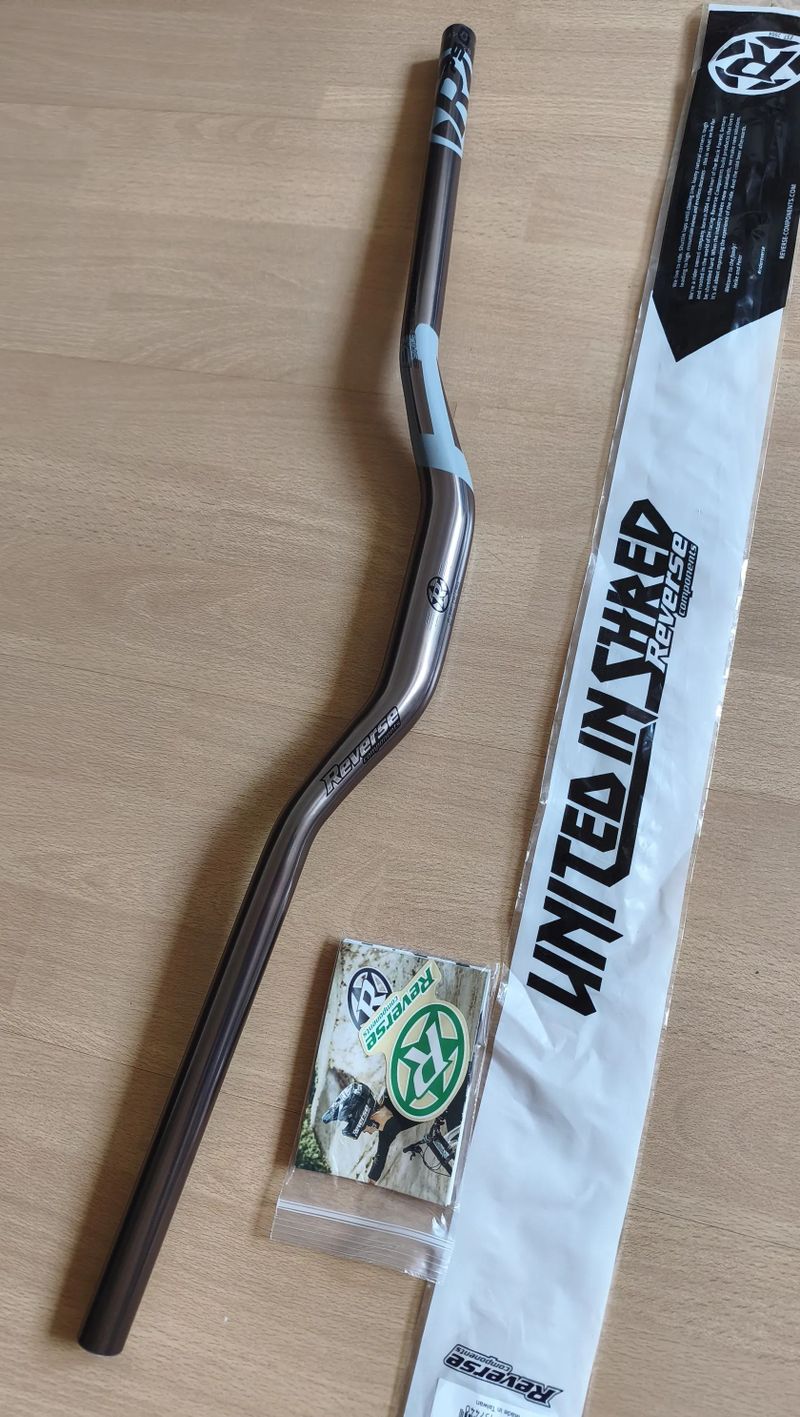 MTB Řídítka Reverse Base 