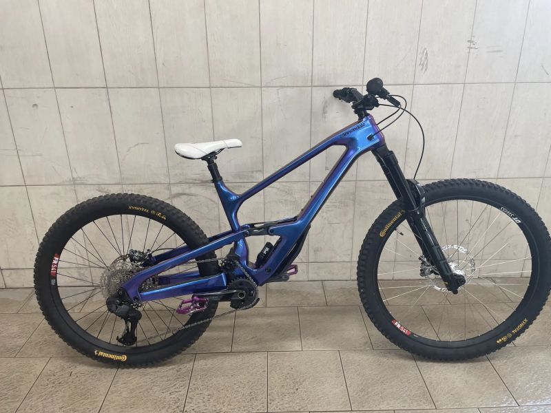 Cannondale Jekyll custom