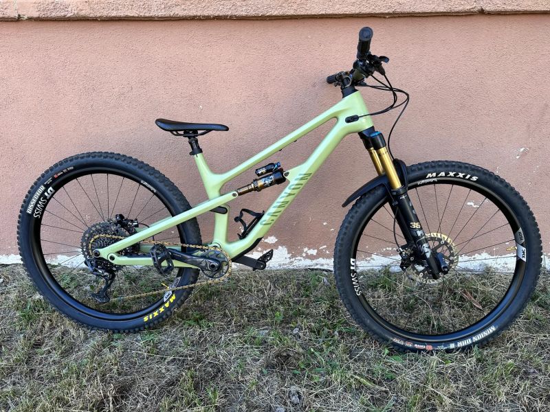 Canyon Spectral 125 CF9, vel. L