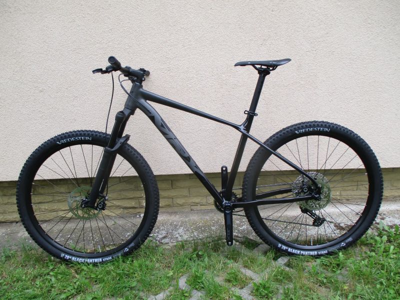 Nové lehké 29" kolo MRX Elite 19,5", vidlice Manitou Machete air, Shimano SLX 1x12, BOOST pevné osy