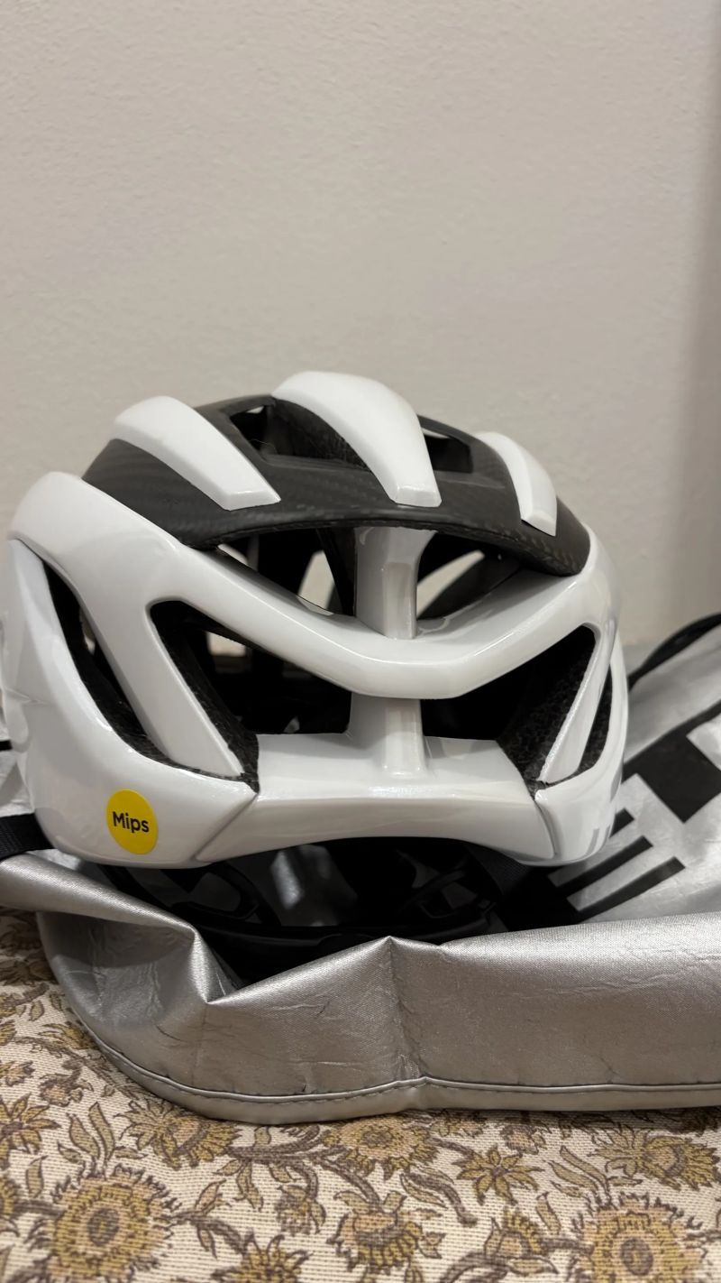 Met trenta 2 3k carbon