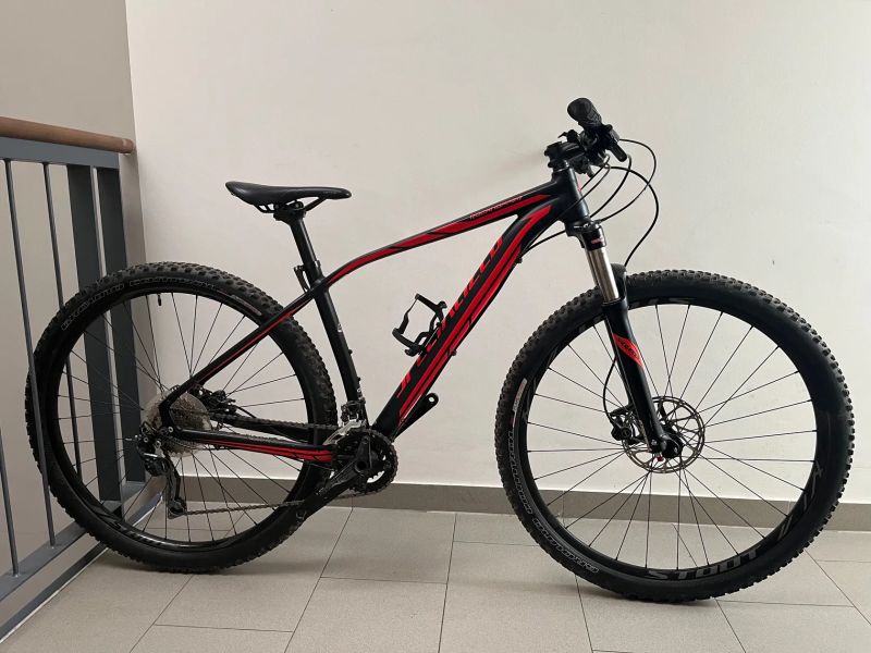 Specialized Rockhopper 29 vel M po servisu