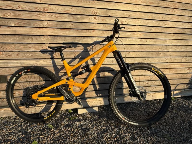 YT Industries YT Capra MK3 (2023)
