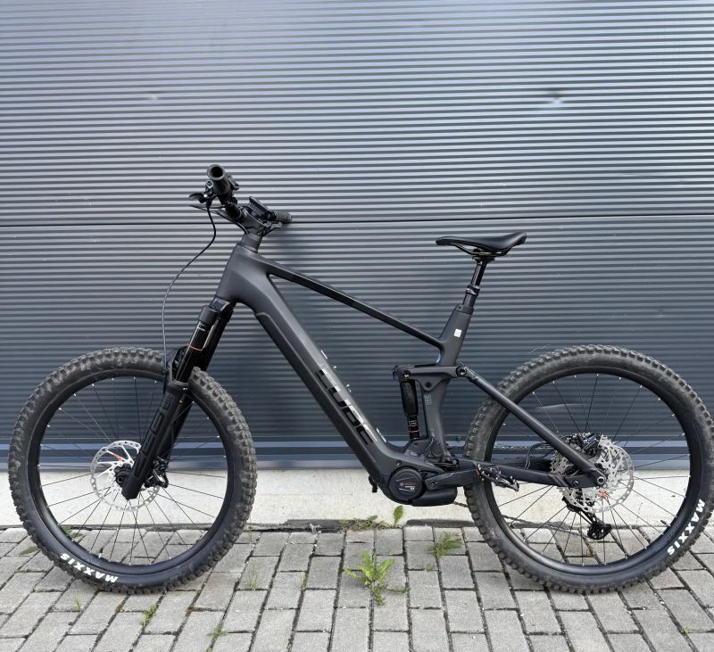 Cube stereo hybrid 160 HPC SLX 750 (300km) 