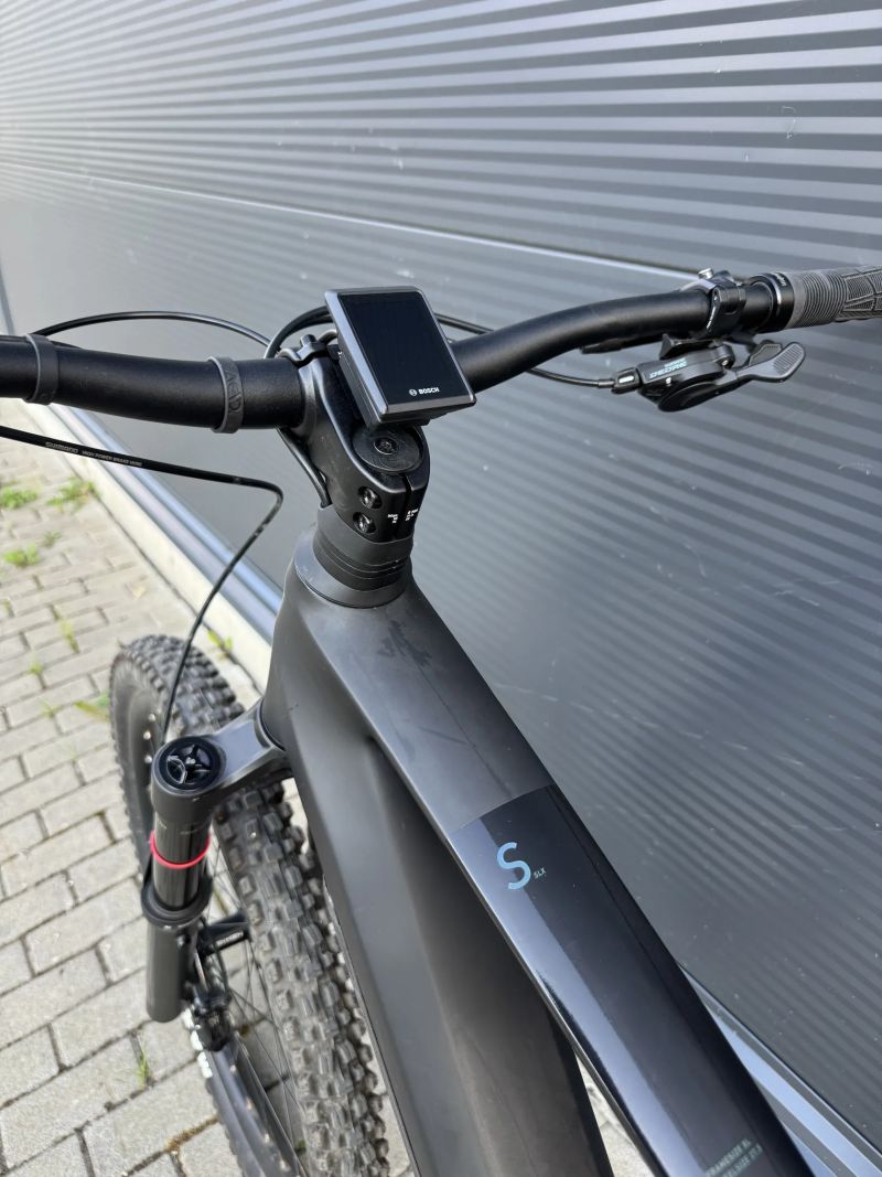 Cube stereo hybrid 160 HPC SLX 750 (300km) 