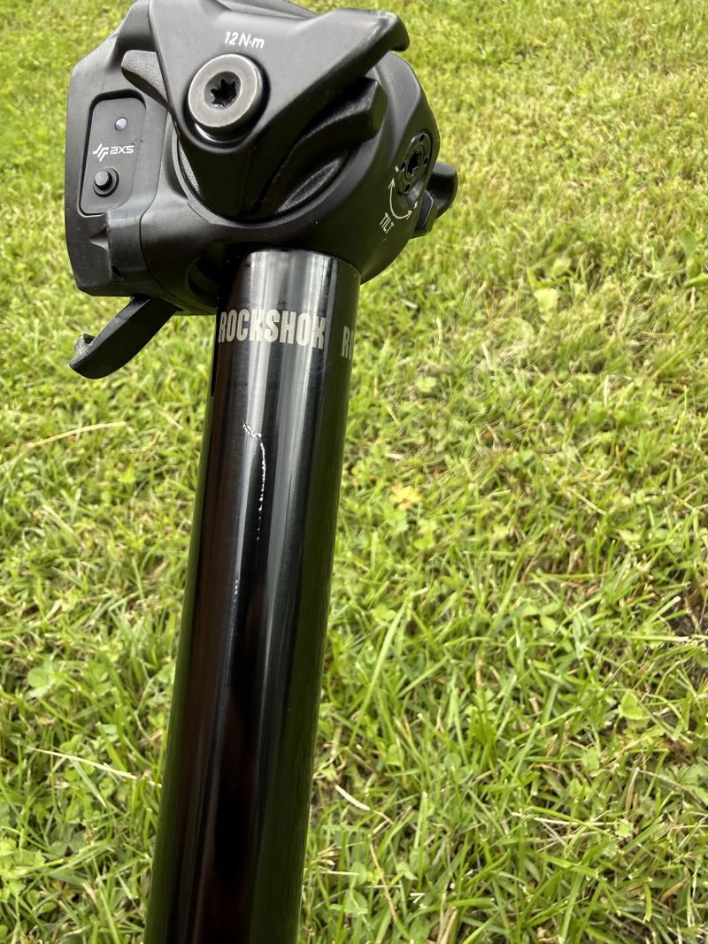 Teleskopická sedlovka Rock Shox Reverb AXS