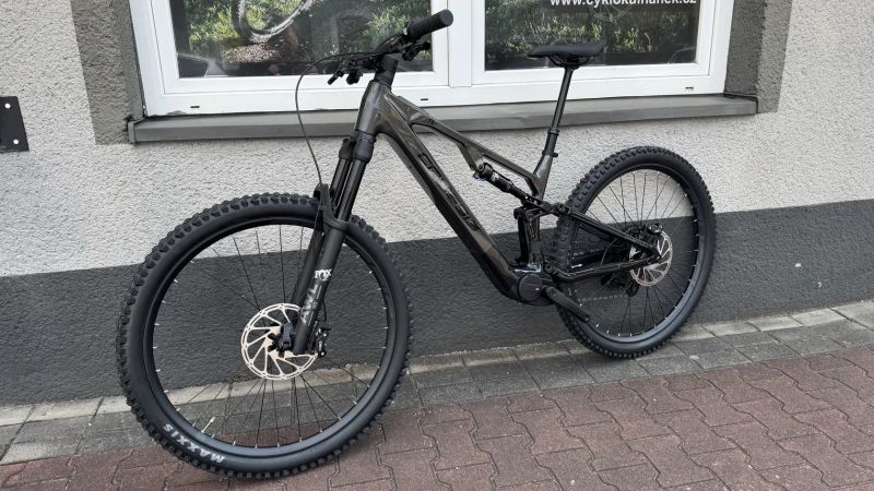 Nový Crussis ONE-Full 11.11. AVINOX M2S