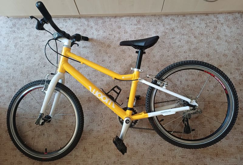 PRODÁM - Dětské kolo WOOM 4 (20"kola) Sunny Yellow