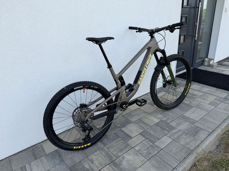 Santa Cruz 5010 ASX XL