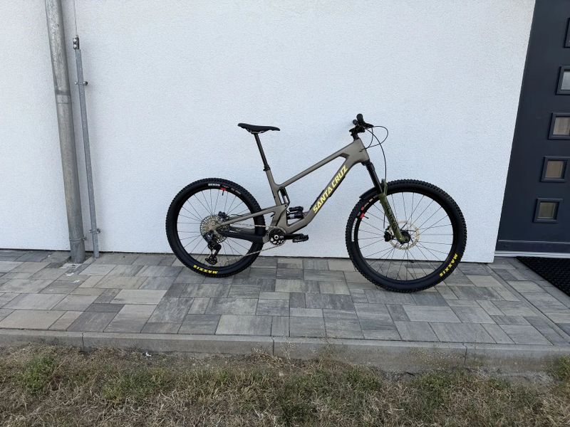 Santa Cruz 5010 ASX XL