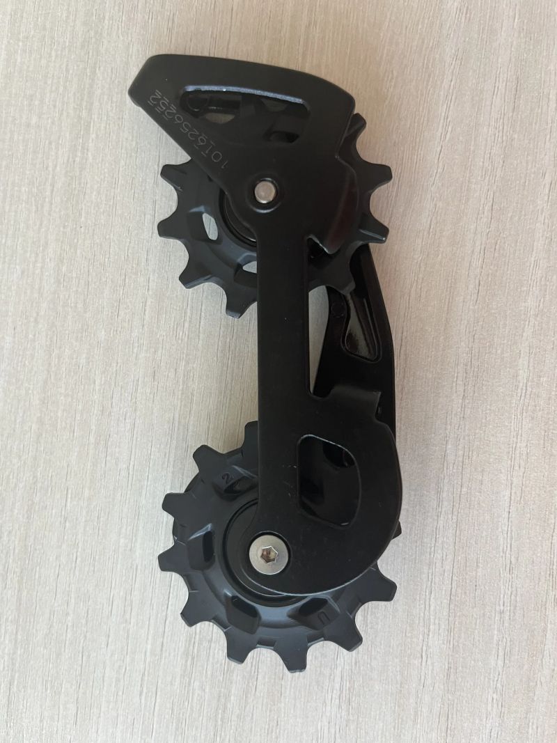 Kladky a vodítka Sram RED AXS D1