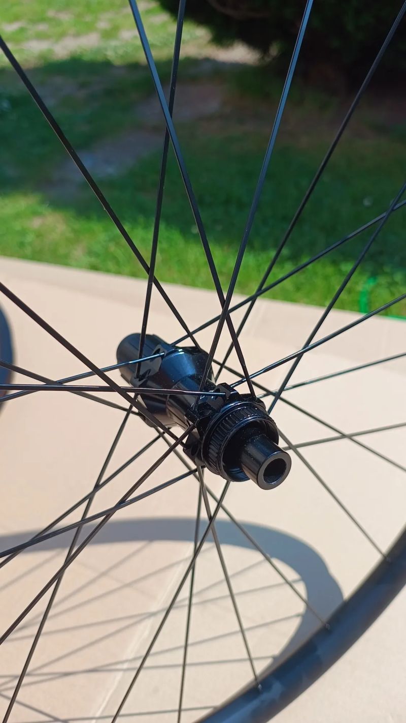 Zapletená kola na Gravel Lapierre NOVÁ