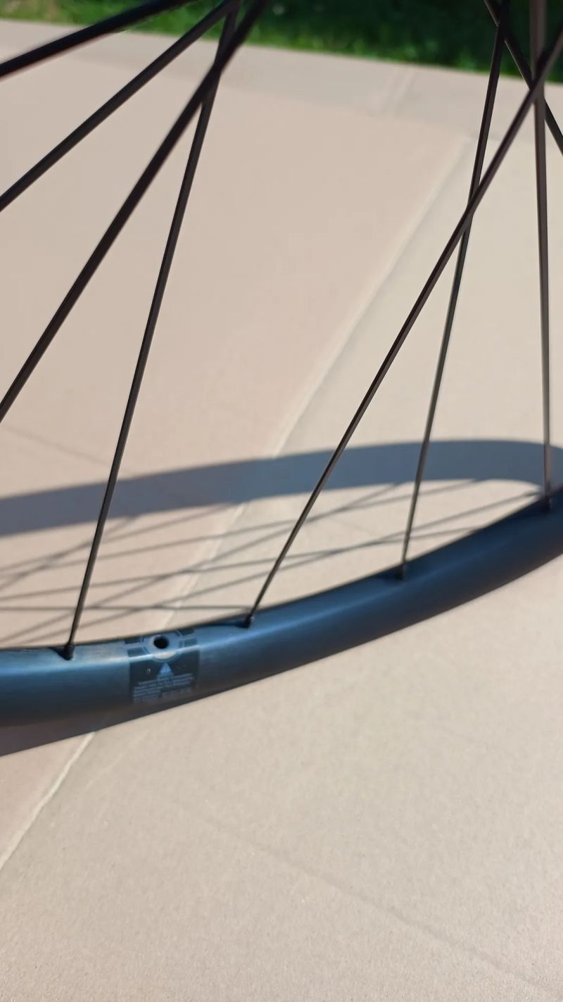 Zapletená kola na Gravel Lapierre NOVÁ