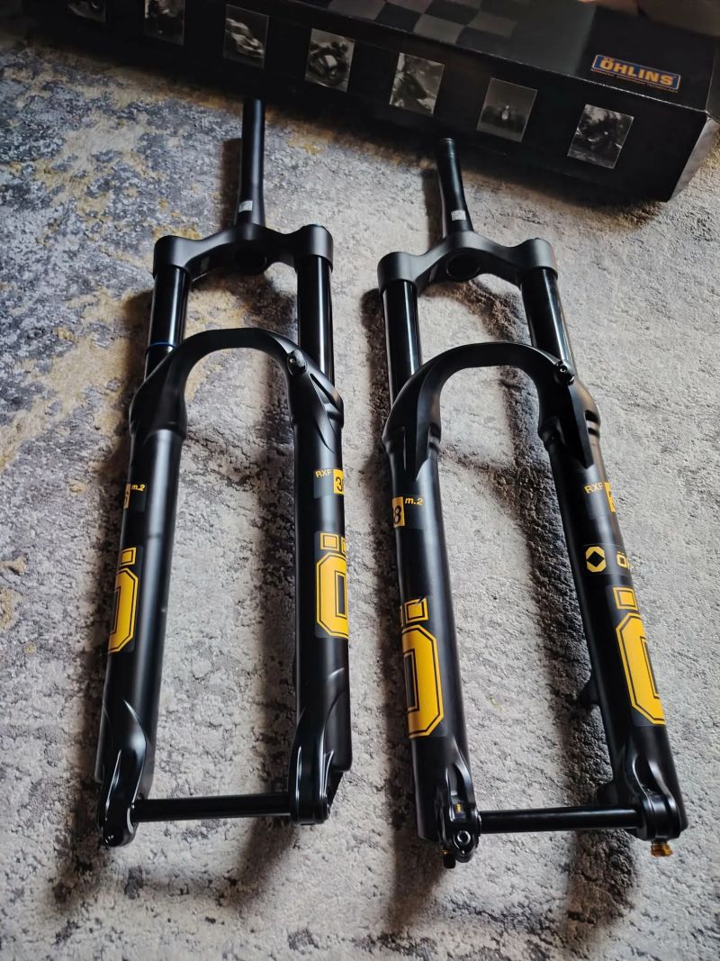 Ohlins - vidlice 29" - Ohlins RXF36 Air m.2 160 mm a Ohlins RXF38 Air m.2 180mm 