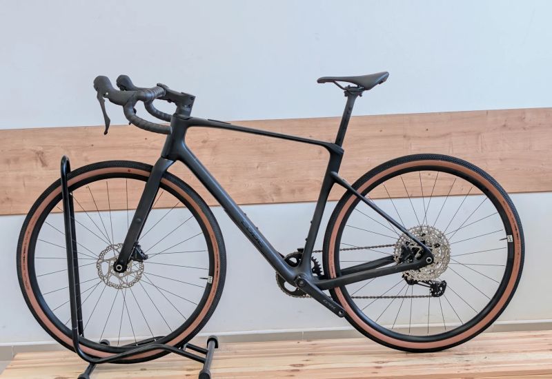Cube Nuroad c62 One < 200 km