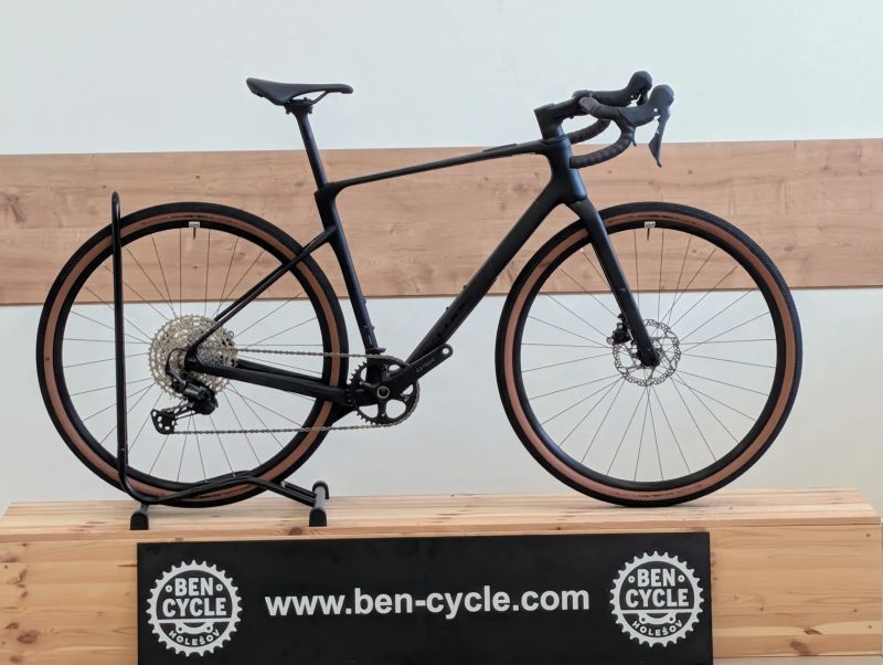 Cube Nuroad c62 One < 200 km