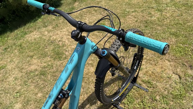 Yeti SB 150 C-SERIES- minimálně jeté, top stav, mnoho upgradeů