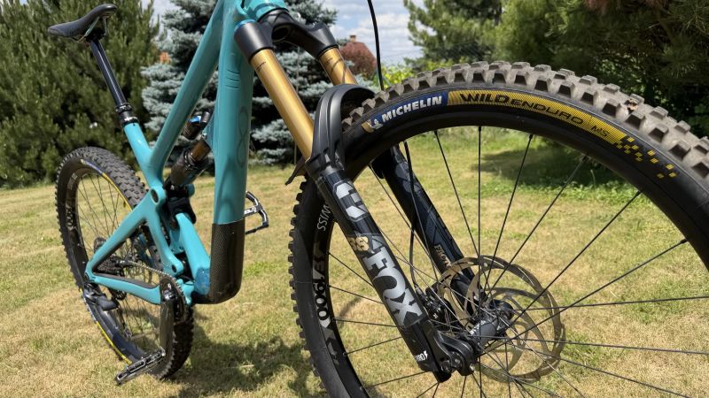 Yeti SB 150 C-SERIES- minimálně jeté, top stav, mnoho upgradeů